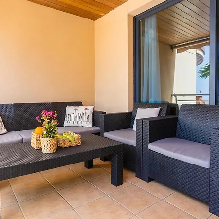 M&r - Swimming Pool - Garage - Ac