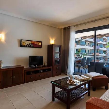 Apartment M&r - Swimming Pool - Garage - Ac *
